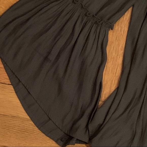 Free People Gray Boho Ruffle Top - S - Picture 5 of 5